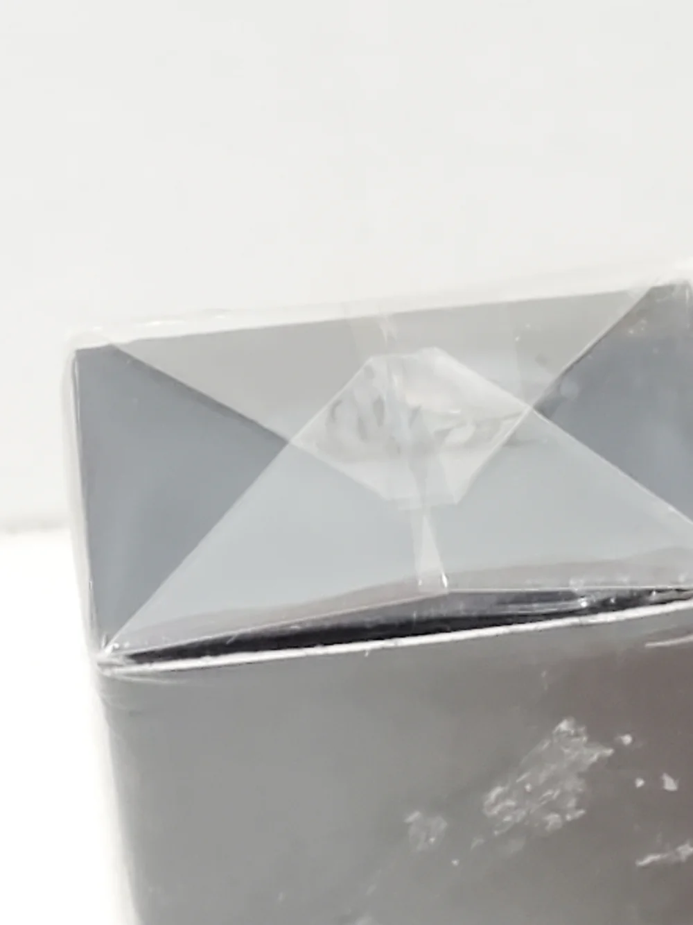 Giorgia Armani Code Eau de Parfum for Men 0.5 oz / 15ml Spray New Sealed in Box - Picture 4 of 8